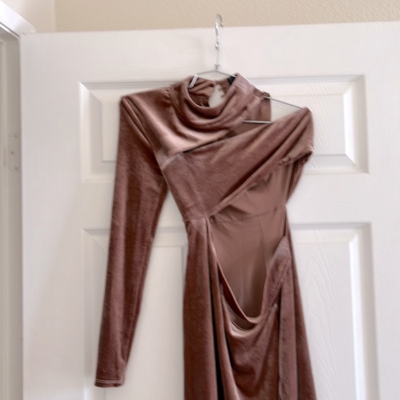 MICHAEL COSTELLO x REVOLVE Bleeker Midi Dress in Nude - Picture 9 of 13